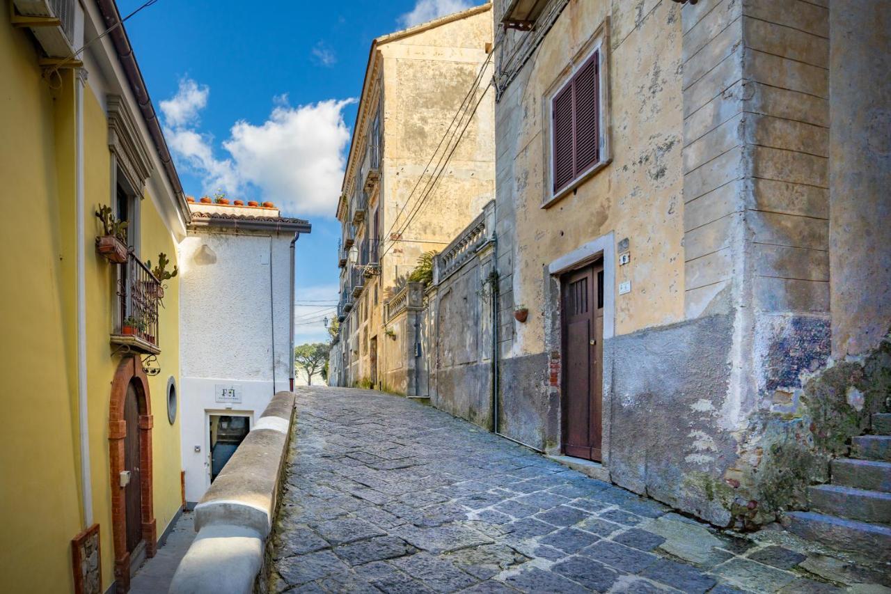 Borgo Dei Saraceni - Flower Home Агрополи Экстерьер фото